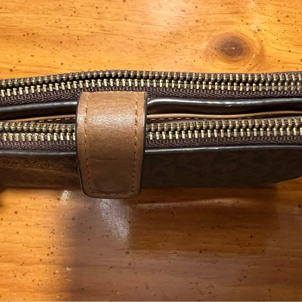 Michael Kors purse and wallet - Picture 7 of 7